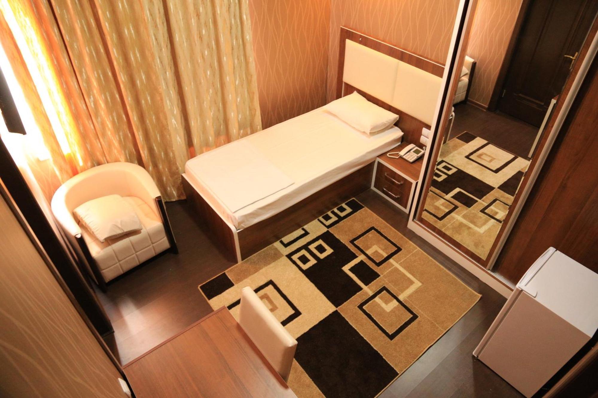 Sipehr Hotel Chkalovsk Zimmer foto